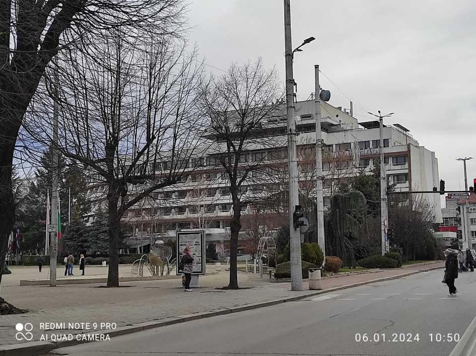 Хотел Казанлък Exterior foto